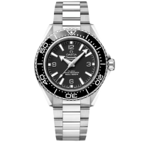 Omega 歐米茄 42mm Seamaster 海馬系列 Planet Ocean 600米黑色錶盤不銹鋼錶殼配襯不銹鋼錶鏈帶腕錶 217.30.42.21.01.001