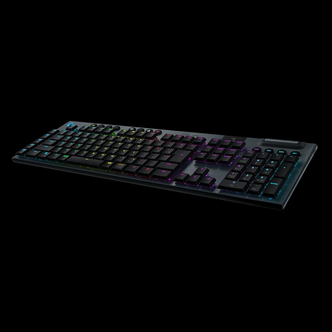 Logitech G913 LIGHTSPEED 主視覺