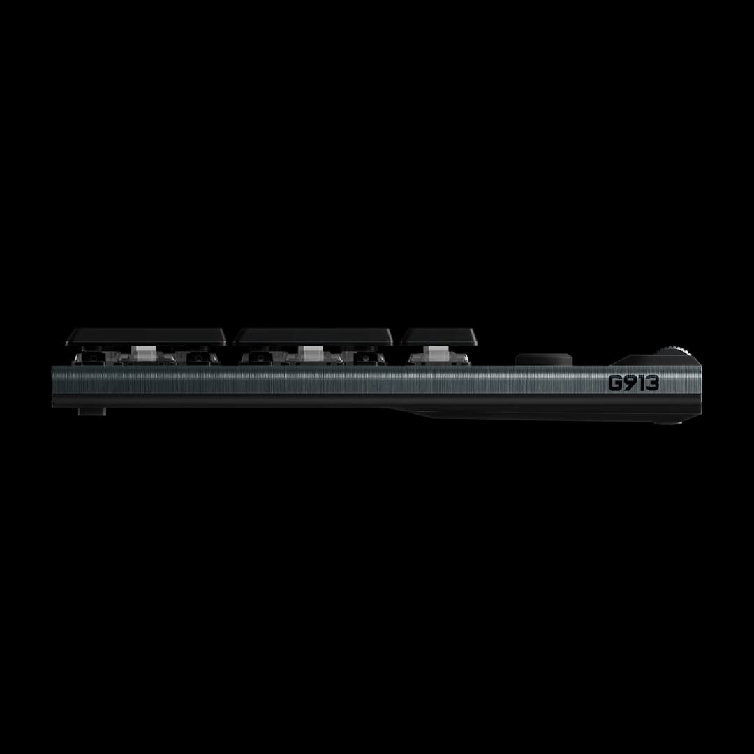 Logitech G913 LIGHTSPEED 側視 - 低剖面結構