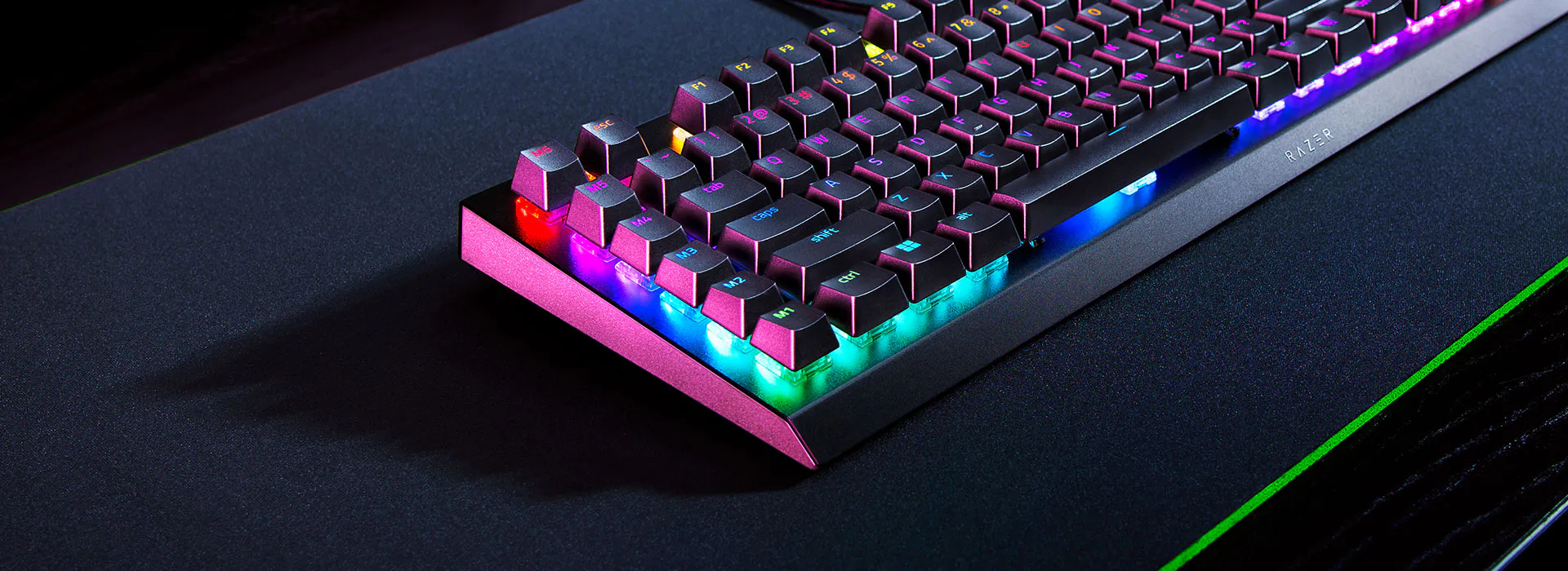 Razer BlackWidow V4 Pro 機械式遊戲鍵盤