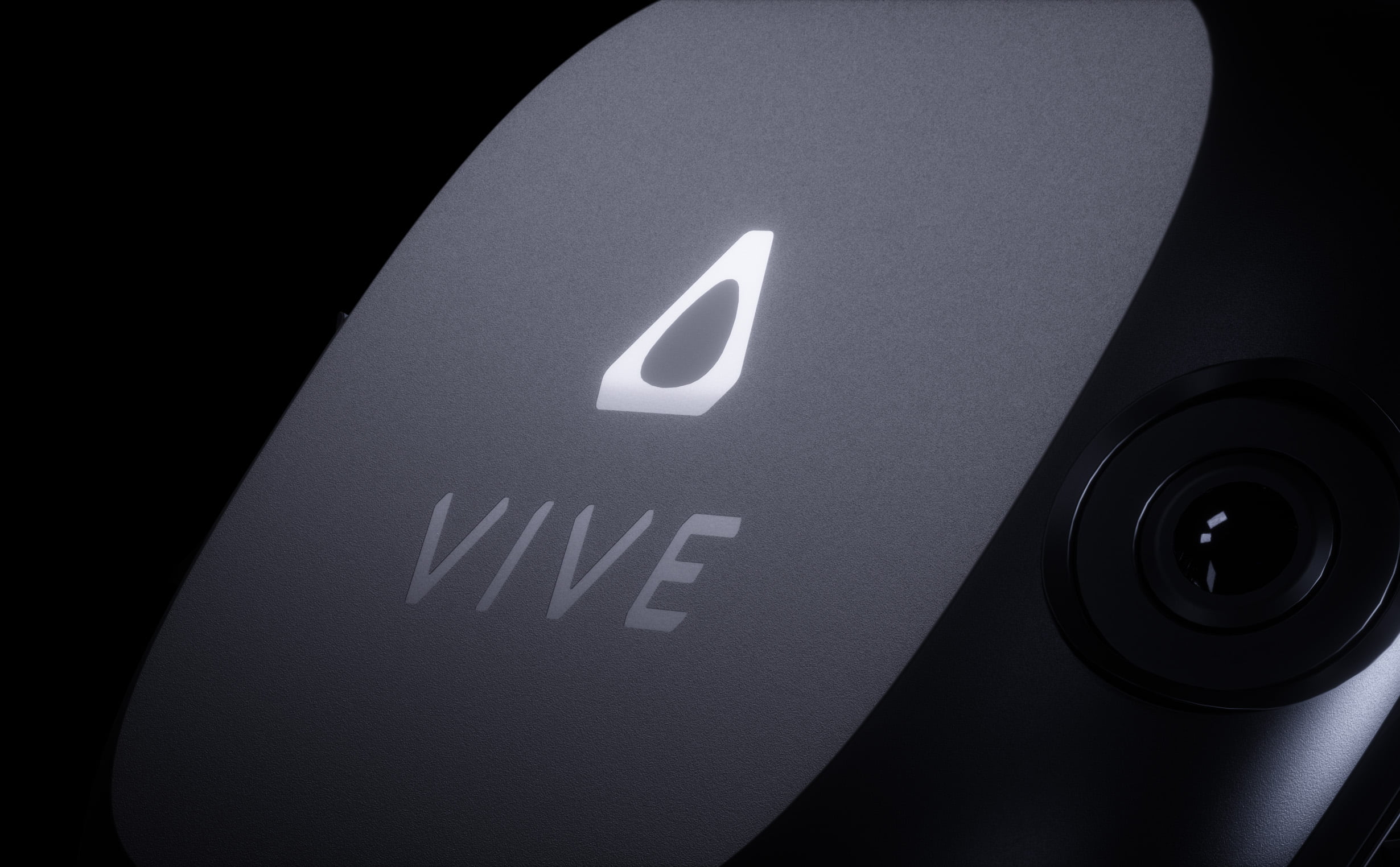VIVE Ultimate Tracker, HTC VIVE standalone VR self-tracker, being used for dancing in VRChat and soccer in Rezzil SKILLSHOT.