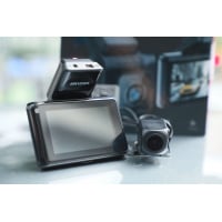 Hikvision 海康威視 2K 高清前後雙鏡頭⾏車記錄儀 K5